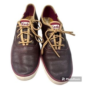 EUC Keds leather sneakers deep purple/burgundy